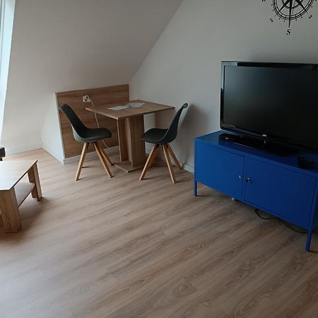 Ferienwohnung Kleine Moewe Mit E-Bike Verleih Wilhelmshaven Exterior photo